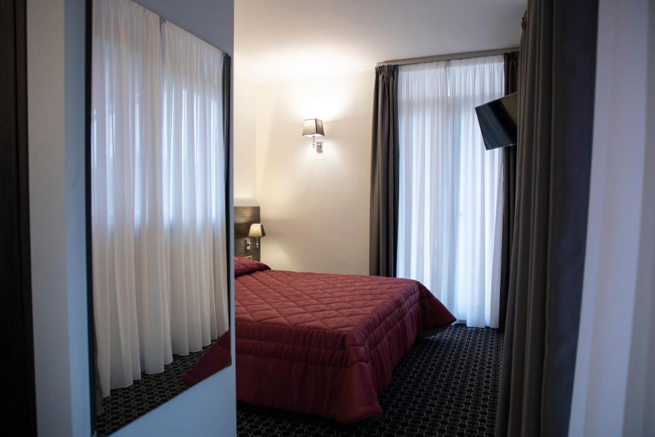 Gemelli Hotel Rome Buitenkant foto