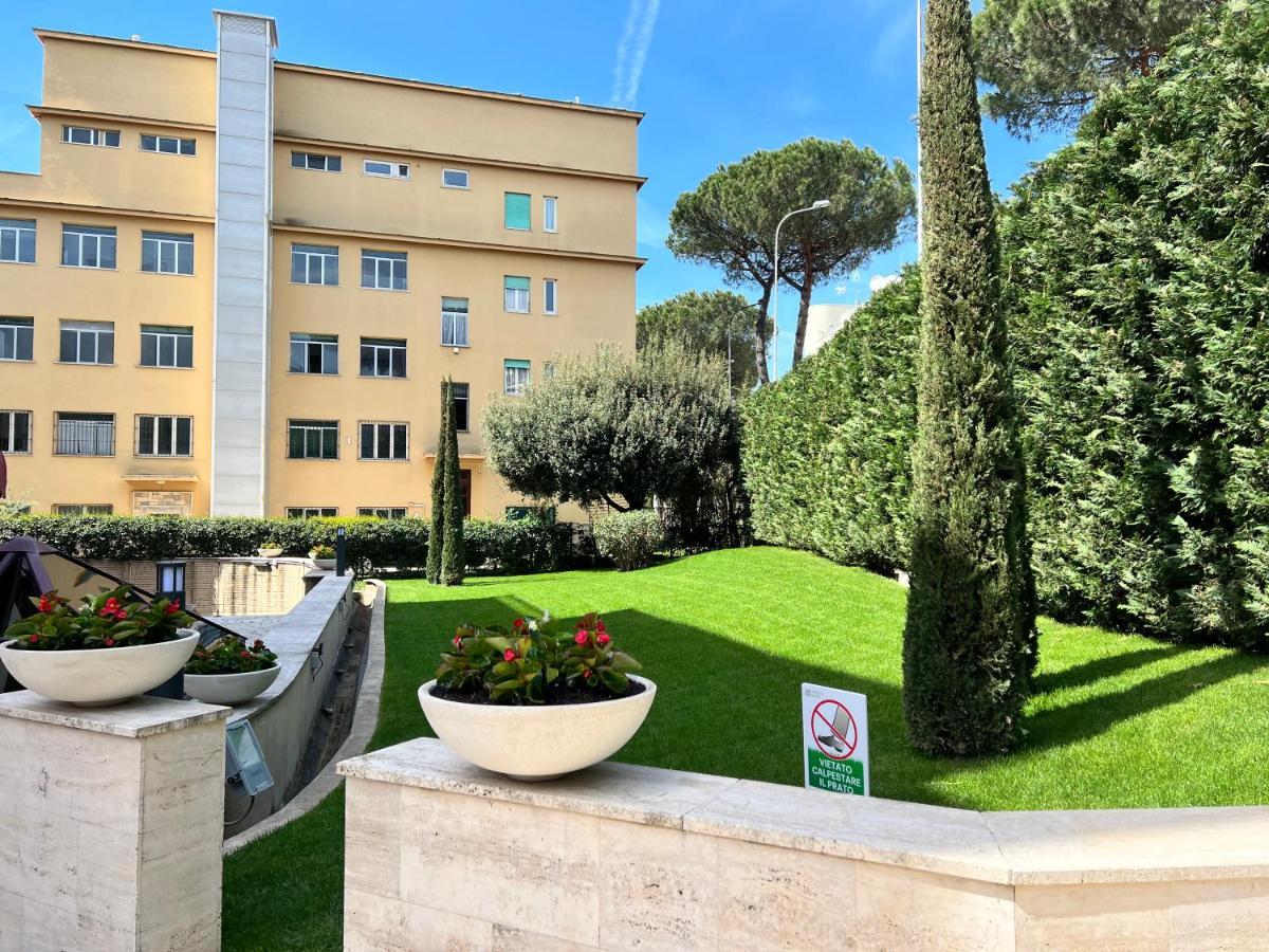 Gemelli Hotel Rome Buitenkant foto