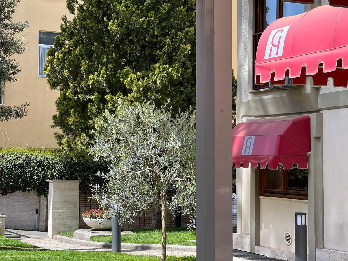 Gemelli Hotel Rome Buitenkant foto