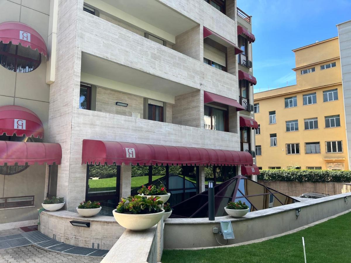 Gemelli Hotel Rome Buitenkant foto