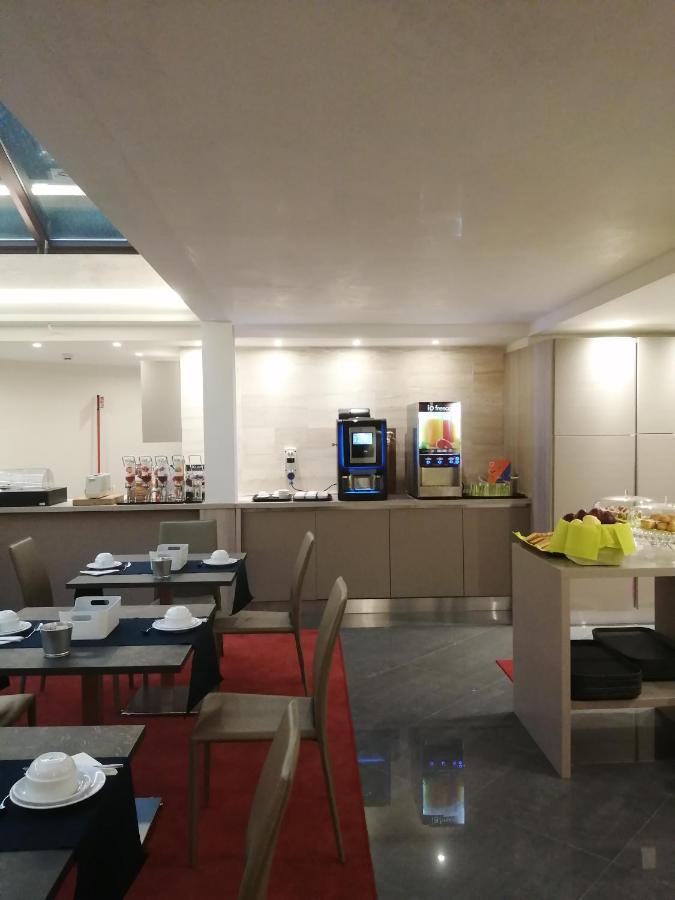Gemelli Hotel Rome Buitenkant foto