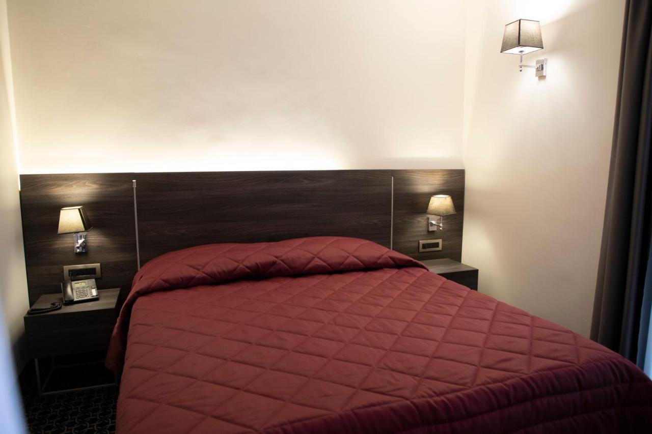 Gemelli Hotel Rome Buitenkant foto