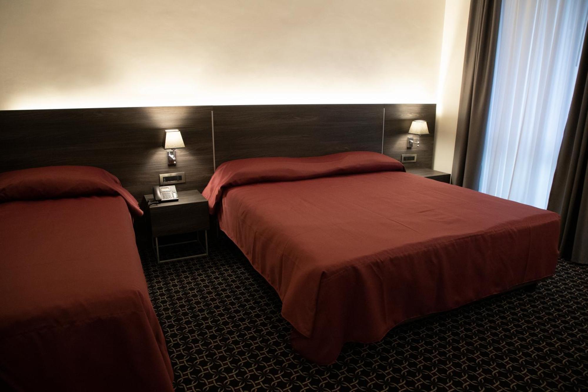 Gemelli Hotel Rome Buitenkant foto
